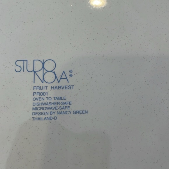 Studio Nova large round platter fruit pears green rim - Picture 5 of 5